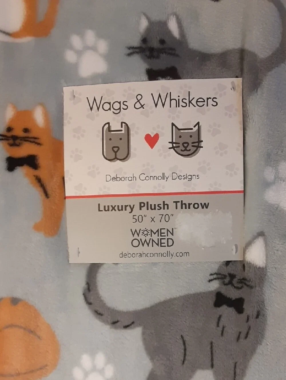 Wags & Whiskers Cat Print Plush Throw - Light gray